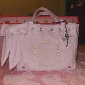 Juicy Couture Bag 💗